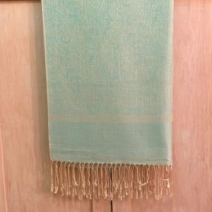 Mint Green & Cream Wrap